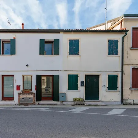 Holiday home Mira! Casa Indipendente Sul Naviglio Del Brenta - Free Park
