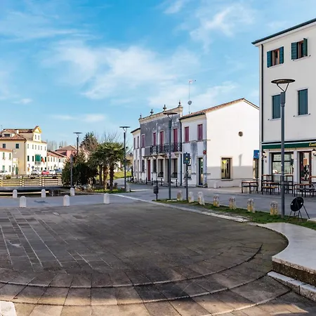 Holiday home Mira! Casa Indipendente Sul Naviglio Del Brenta - Free Park Mira