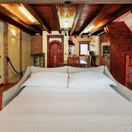 Holiday home Mira! Casa Indipendente Sul Naviglio Del Brenta - Free Park *